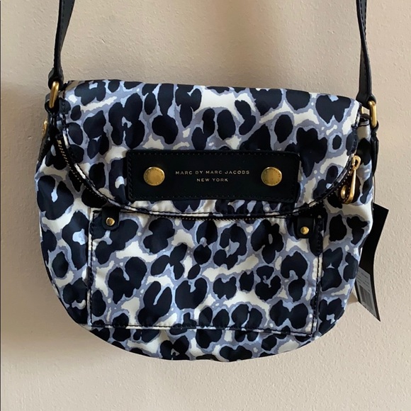 Marc Jacobs Handbags - Marc Jacobs Bag